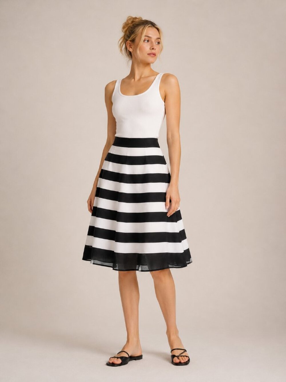 2/$30 White House Black Market BW Striped Full Skirt 4 #9956